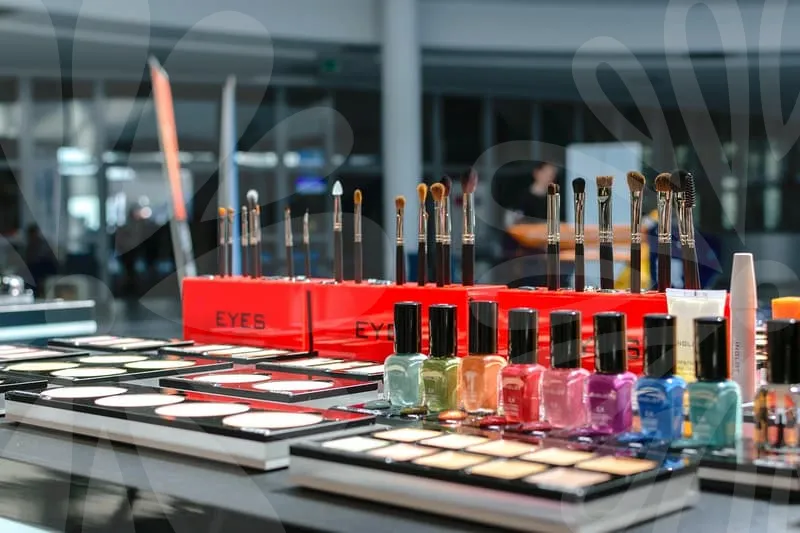 ESPOIR_BEGLOW_FOUNDATION